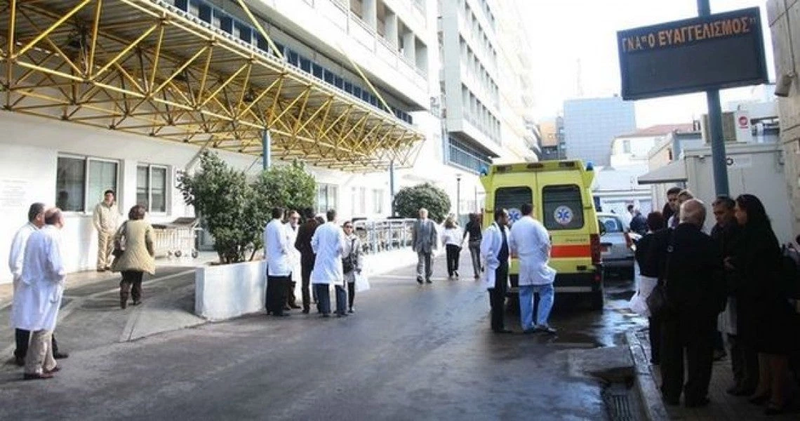 Χάος στον «Ευαγγελισμό»: Χωρίς χρήματα με παλαιά μηχανήματα και διπλοβάρδιες